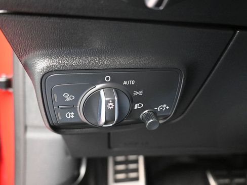 Used 2019 Audi TT 2.0T w/ Technology Package image 26