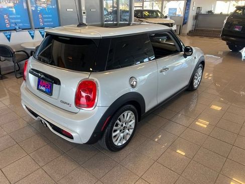 Used 2014 MINI Cooper S FWD image 2