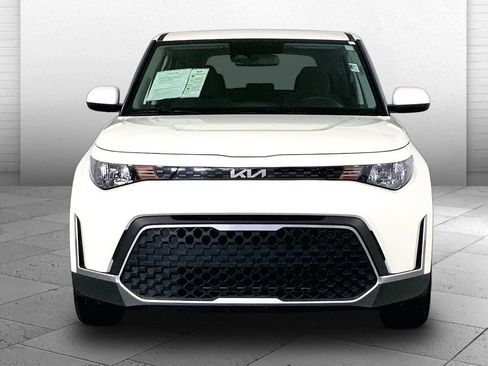Certified 2025 Kia Soul LX FWD image 2