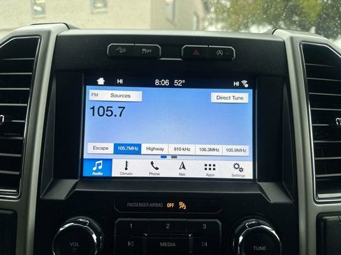 Used 2019 Ford F150 Lariat w/ FX4 Off-Road Package image 17