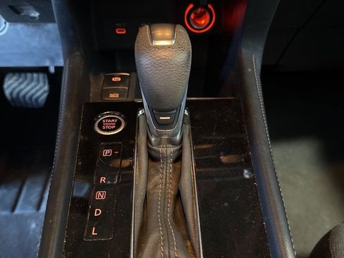 Used 2021 Nissan Kicks SV FWD image 30