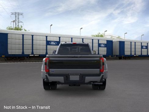 New 2026 Ford F450 Platinum w/ FX4 Off-Road Package AWD/4WD image 5