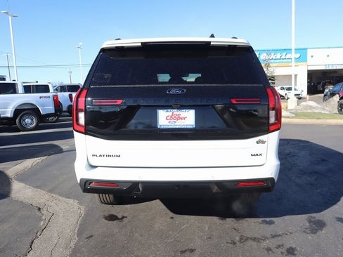New 2026 Ford Expedition Max Platinum w/ Stealth Performance Package image 23