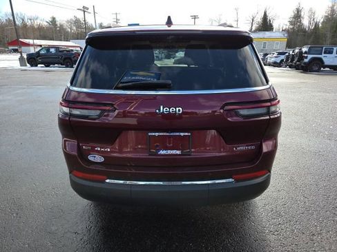 Used 2022 Jeep Grand Cherokee L Limited w/ Luxury Tech Group II image 32