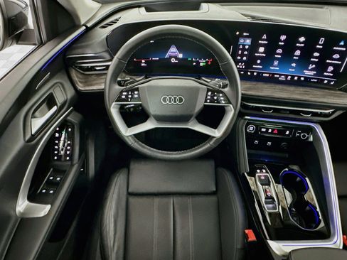 Used 2025 Audi Q5 Premium Plus AWD/4WD image 20
