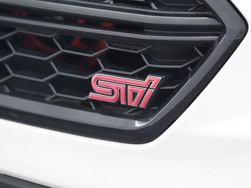 Used 2016 Subaru WRX STI image 9