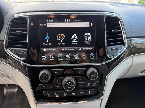 Used 2019 Jeep Grand Cherokee Summit image 13