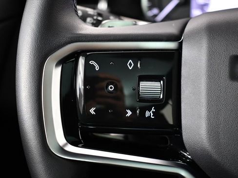 Used 2023 Land Rover Range Rover Evoque R-Dynamic S image 28