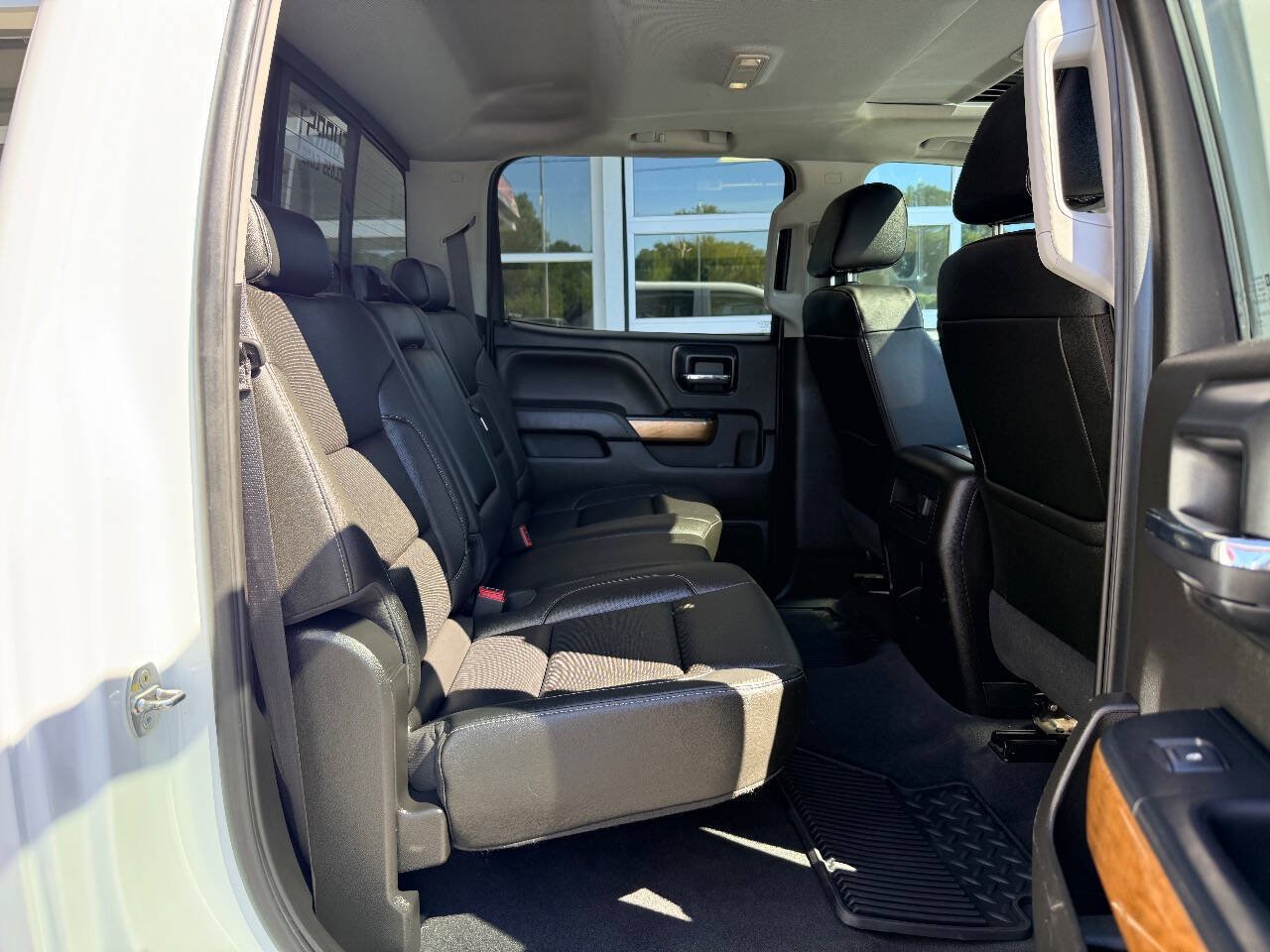 Used 2019 Chevrolet Silverado 3500 LTZ w/ LTZ Plus Package AWD/4WD image 36
