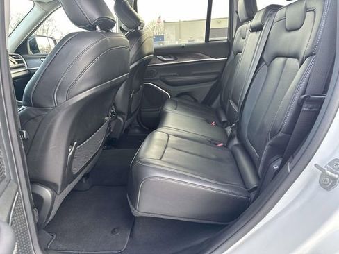 Used 2022 Jeep Grand Cherokee Limited 4xe w/ Luxury Tech Group II image 26