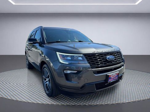 Used 2018 Ford Explorer Sport w/ Equipment Group 401A AWD/4WD image 10
