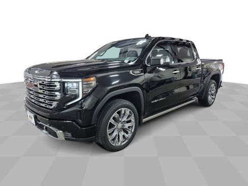 Certified 2022 GMC Sierra 1500 Denali w/ Technology Package AWD/4WD image 5