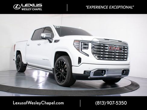 Used 2024 GMC Sierra 1500 Denali AWD/4WD image 1
