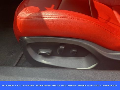 Used 2016 Chevrolet Corvette Z06 w/ 3LZ Preferred Equipment Group image 21