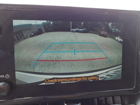 Used 2024 Toyota Corolla Cross L FWD image 10
