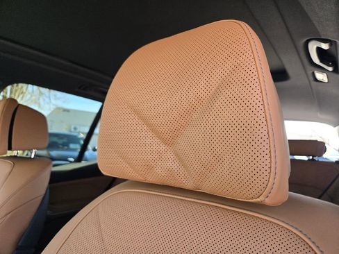 New 2026 BMW X5 xDrive40i w/ Climate Comfort Package image 17