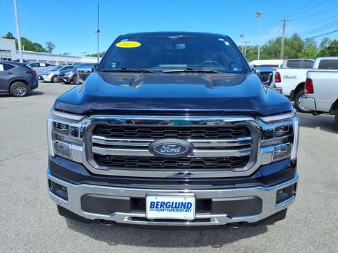 Used 2025 Ford F150 Lariat w/ Equipment Group 502A High AWD/4WD image 9