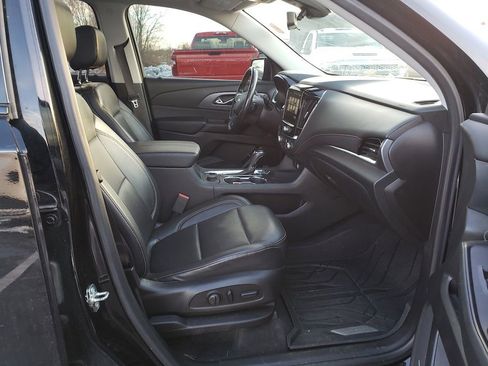 Used 2018 Chevrolet Traverse Premier w/ Redline Edition image 16