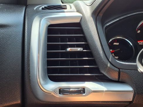 Used 2015 GMC Acadia SLT AWD/4WD image 21