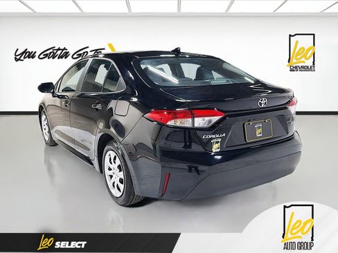 Used 2024 Toyota Corolla LE FWD image 7