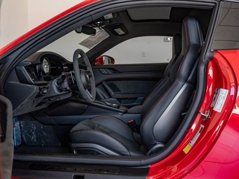 Certified 2024 Porsche 911 Carrera 4 GTS AWD/4WD image 13