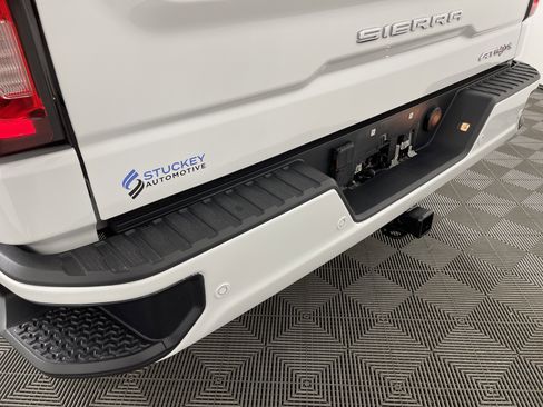 Used 2023 GMC Sierra 1500 AT4X image 7