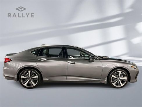 Used 2025 Acura TLX w/ Technology Package image 3