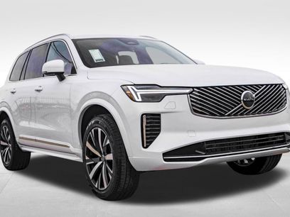 New 2026 Volvo XC90 B5 Core