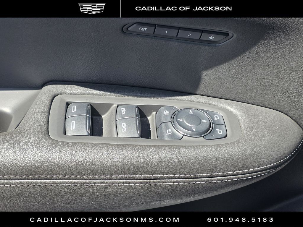 Certified 2024 Cadillac XT6 Luxury FWD image 22