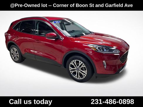 Used 2022 Ford Escape SEL w/ Technology Package AWD/4WD image 10