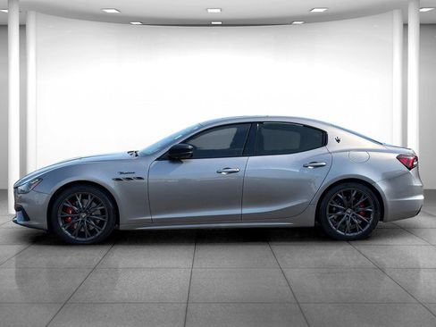Used 2022 Maserati Ghibli Modena Q4 image 4
