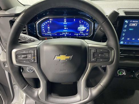 Used 2024 Chevrolet Silverado 1500 LT AWD/4WD image 20