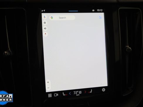 Used 2025 Volvo XC60 B5 Plus image 9