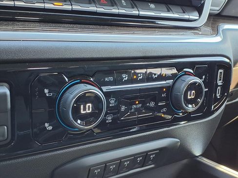 New 2026 Chevrolet Silverado 3500 LT w/ Texas Edition image 21