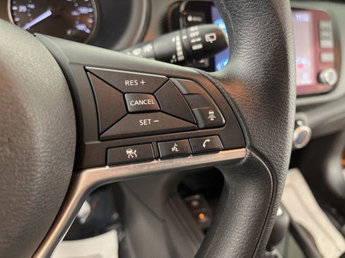 Used 2023 Nissan Kicks SV image 17