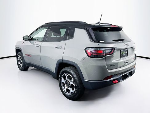 Used 2022 Jeep Compass Trailhawk w/ Trailhawk Elite Group image 5