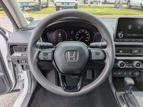 Used 2025 Honda Civic LX image 18