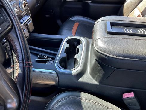 Used 2019 GMC Sierra 1500 AT4 w/ AT4 Premium Package image 13