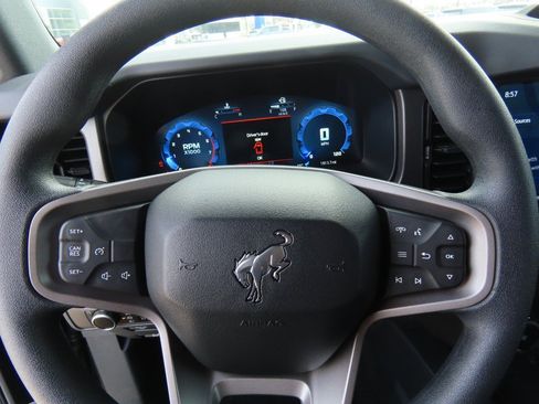 New 2025 Ford Bronco 4-Door image 26