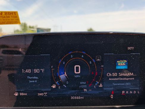 Used 2024 Chevrolet Traverse Z71 AWD/4WD image 16
