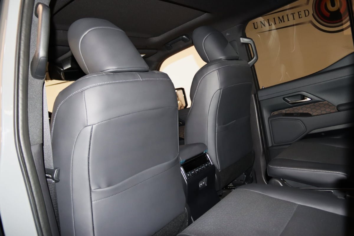 Used 2024 Lexus GX 550 w/ Accessory Package (2T) AWD/4WD image 65