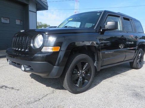 Used 2015 Jeep Patriot Sport w/ Power Value Group AWD/4WD image 5