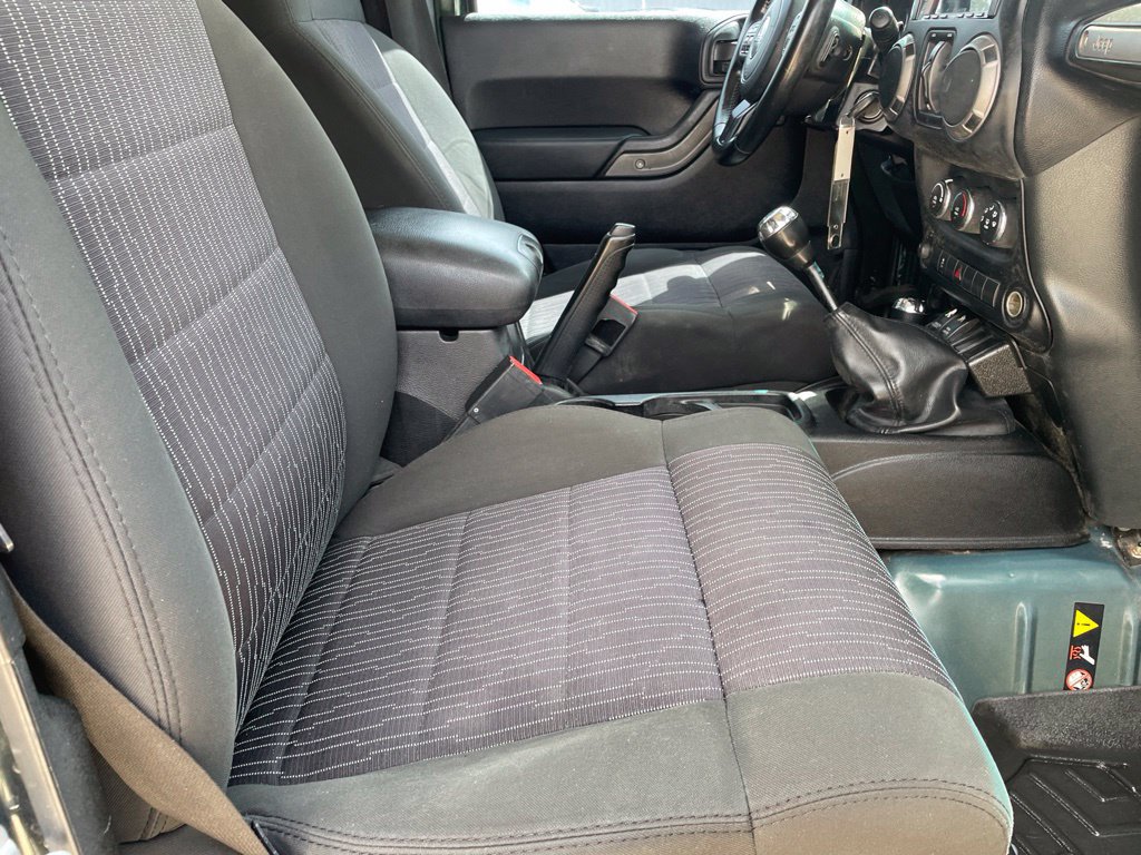 Used 2012 Jeep Wrangler Unlimited Sport AWD/4WD image 22