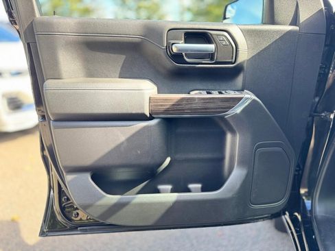 Used 2021 Chevrolet Silverado 1500 LT image 12