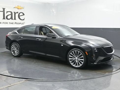 Used 2025 Cadillac CT5 Premium Luxury RWD image 6