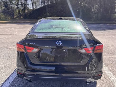 Used 2020 Nissan Altima 2.5 SR FWD image 5