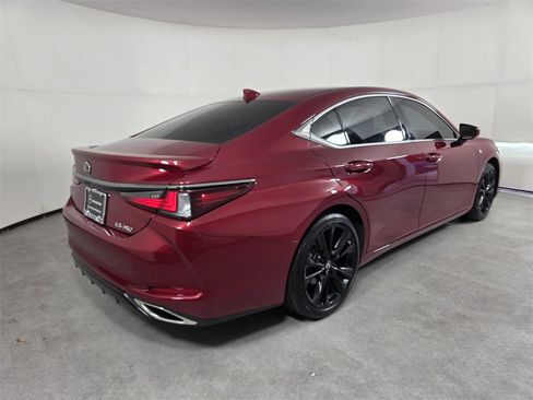 Used 2025 Lexus ES 350 F Sport image 4