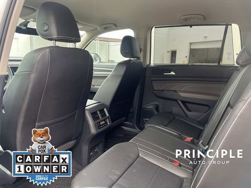 Used 2023 Volkswagen Atlas SE w/ Black Wheel Package FWD image 29