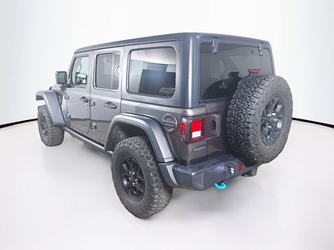 Used 2024 Jeep Wrangler Unlimited image 28