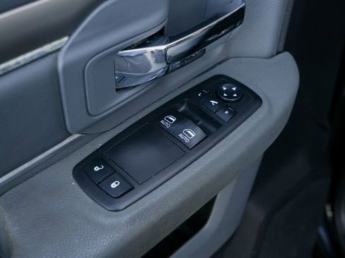 Used 2013 RAM 1500 Express image 21